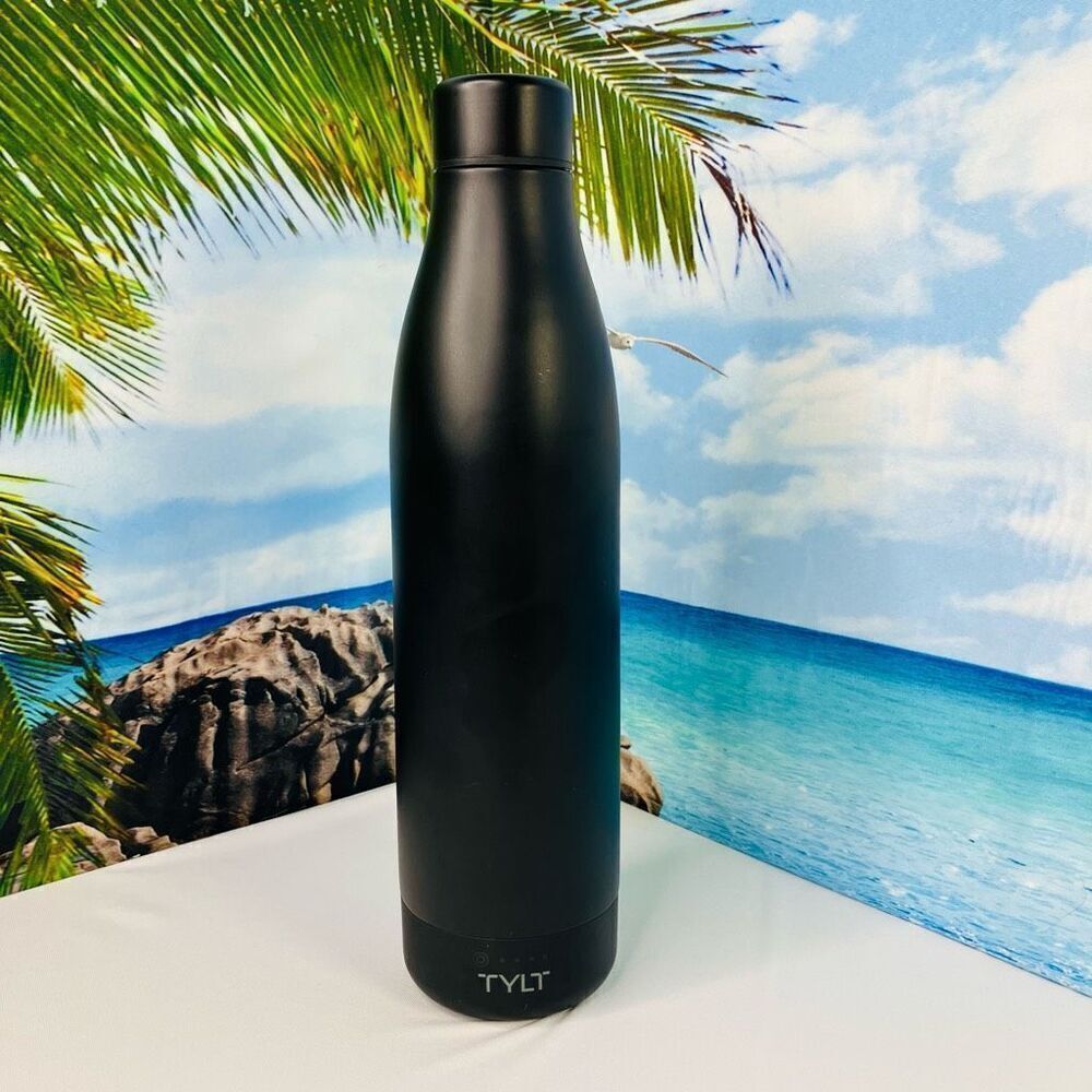 TYLT 19oz Smart Water Bottle with Built-In Power Bank Charger – Matte Black